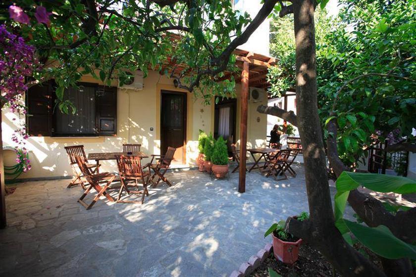 Mirsinia Apartments - Skopelos Loutraki  외부 사진